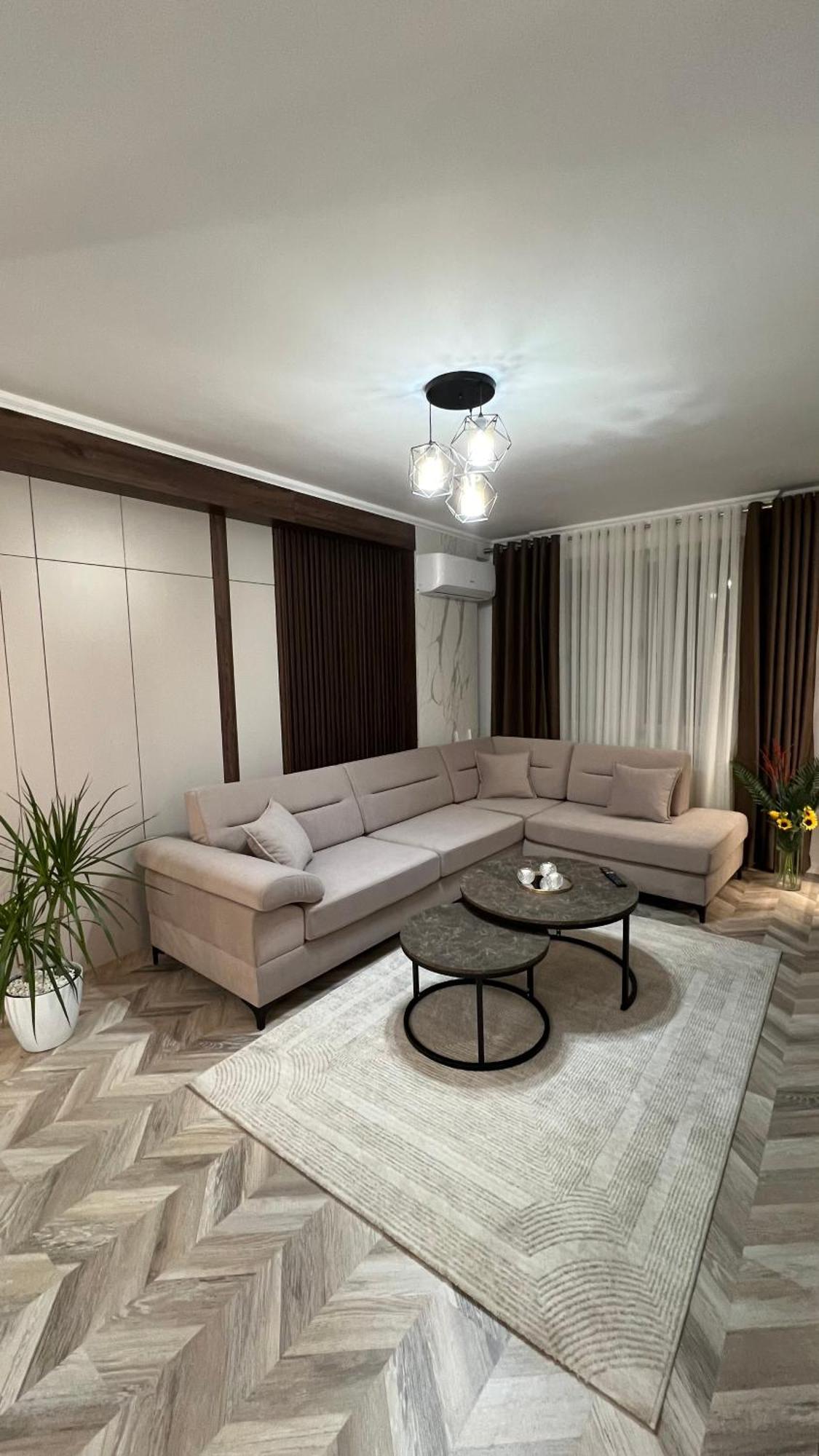 Erlaiden Apartment Shkodër Екстериор снимка